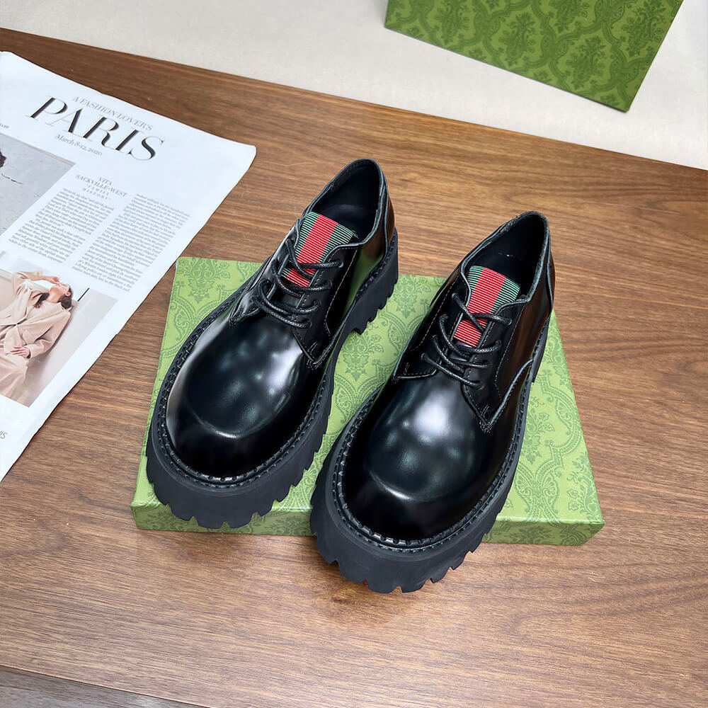 GUCCI Women s lace-up with Web