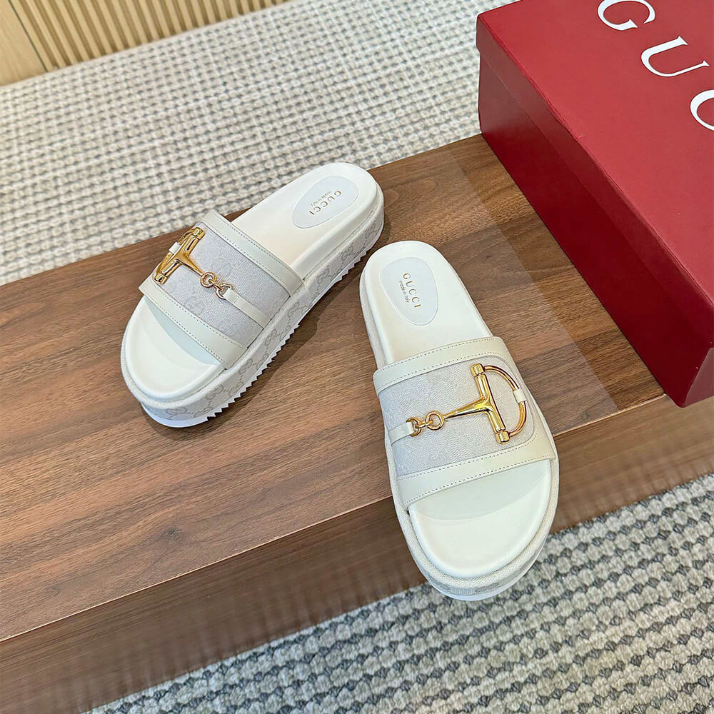 GUCCI Women s platform slide sandal