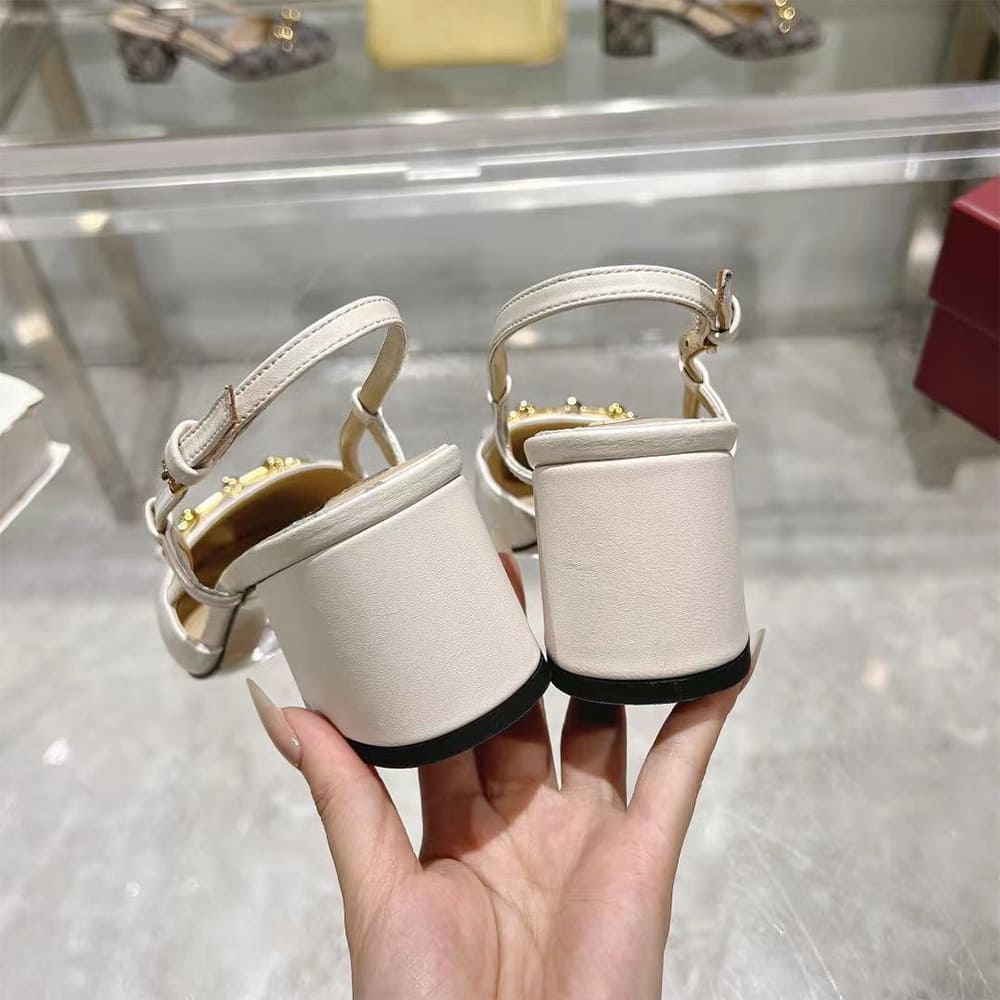 Gucci Women s Horsebit pump