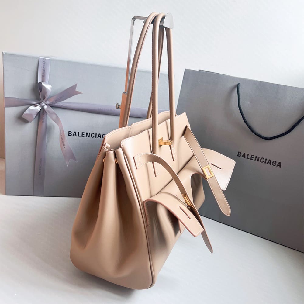 Balenciaga Women s Bel Air Carry All Bag Medium(HIGH-END GRADE)