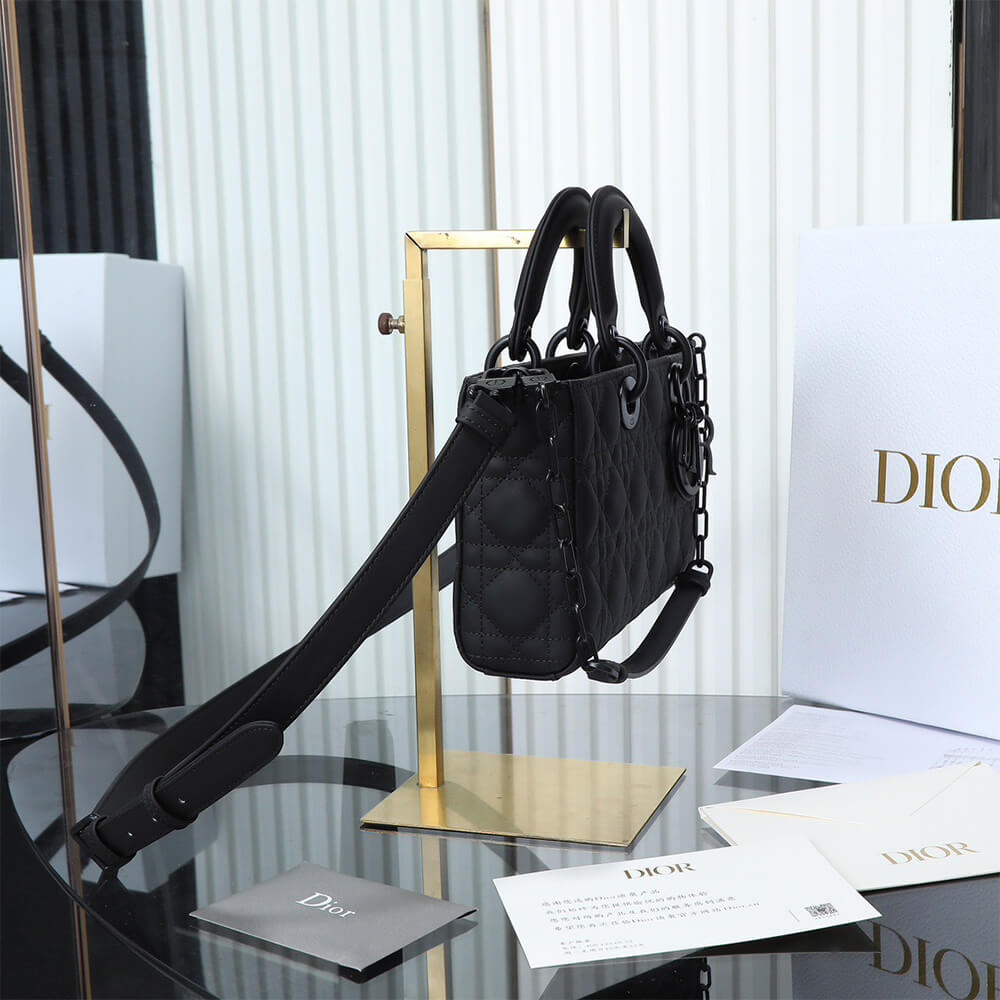 Dior Medium Lady D-Joy Bag(HIGH-END GRADE)