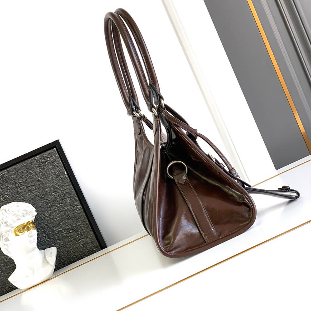 Prada Medium leather tote bag(high-end grade)