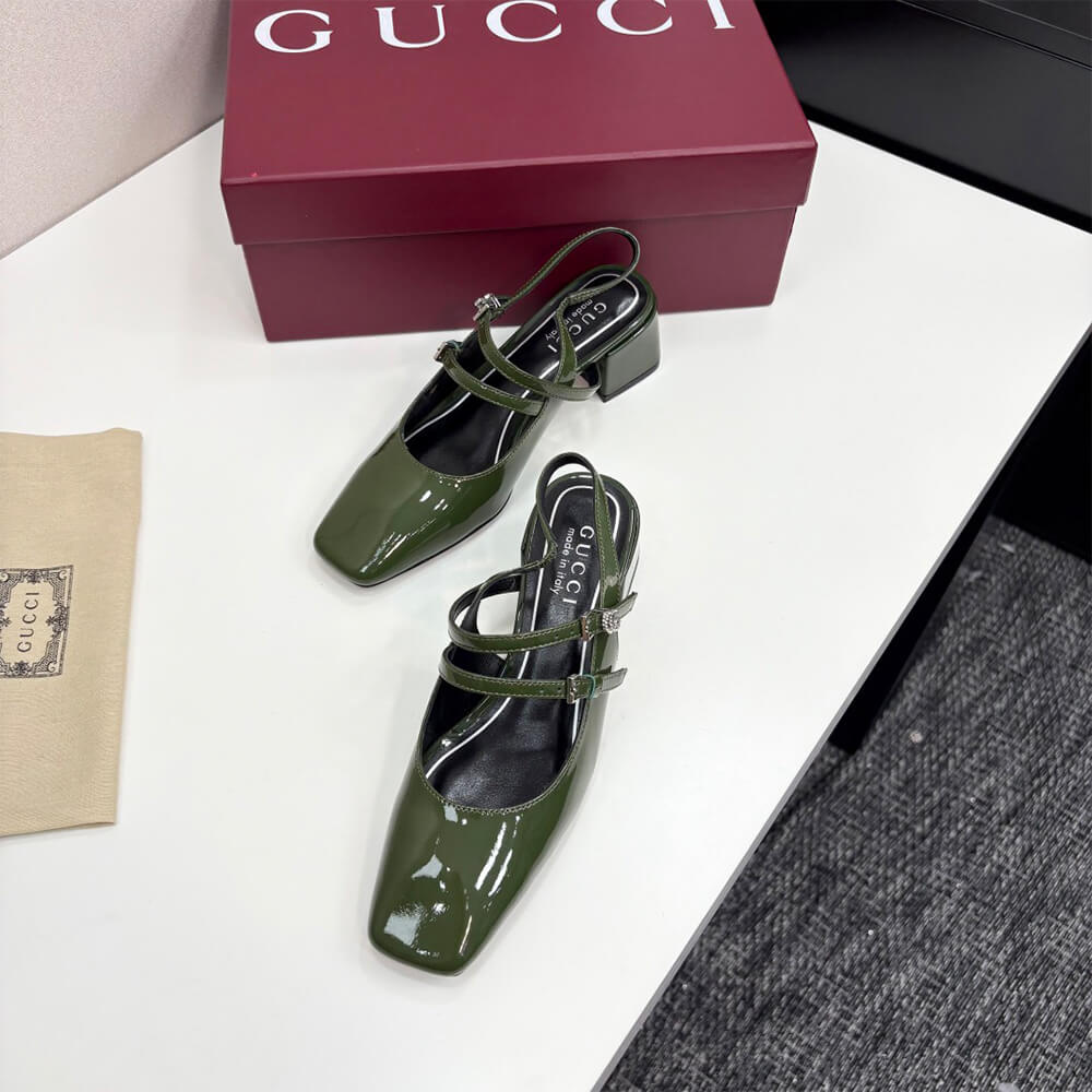 Gucci Women s pump with Double G