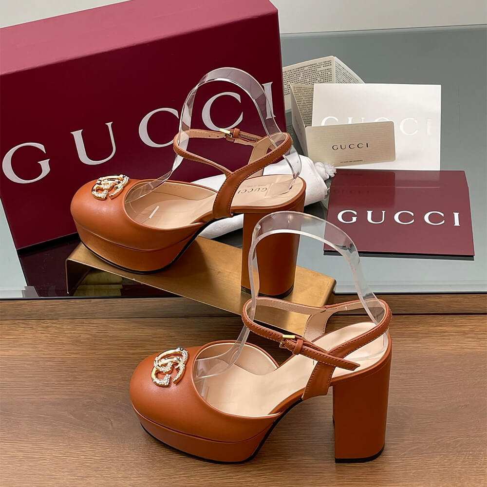 GUCCI Women s platform pump with Double G