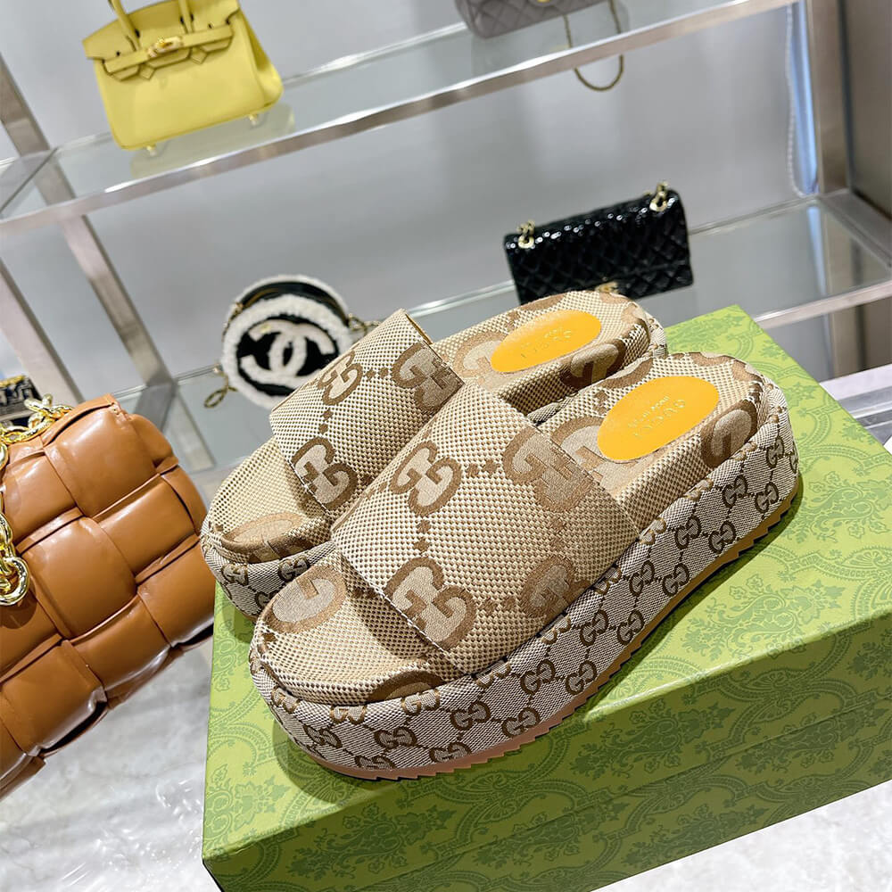 GUCCI Women s platform slide sandal