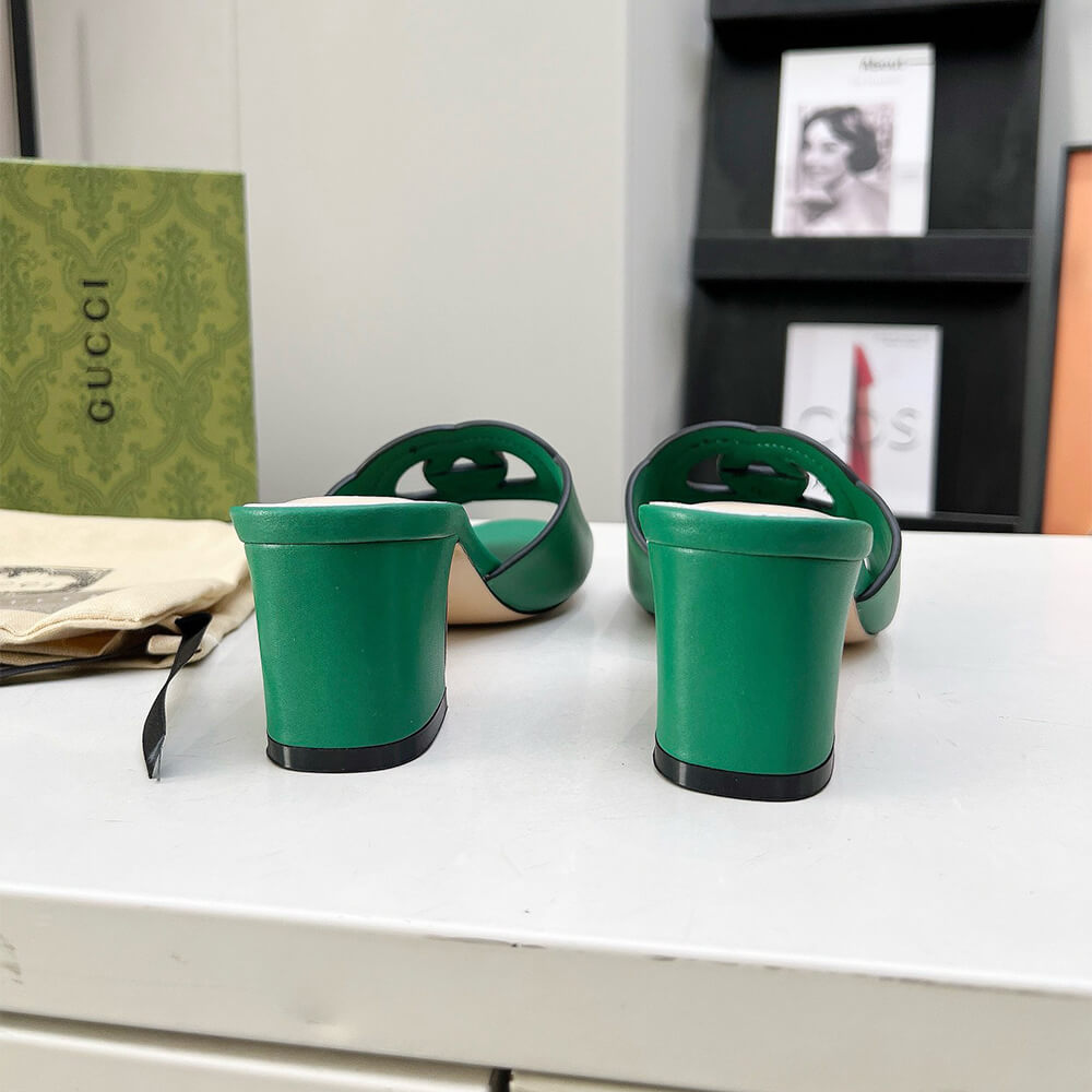 GUCCI Women s Interlocking G slide sandal