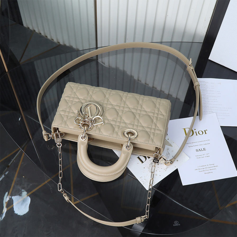 Dior Medium Lady D-Joy Bag(HIGH-END GRADE)