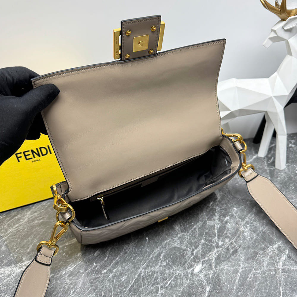 Fendi Baguette