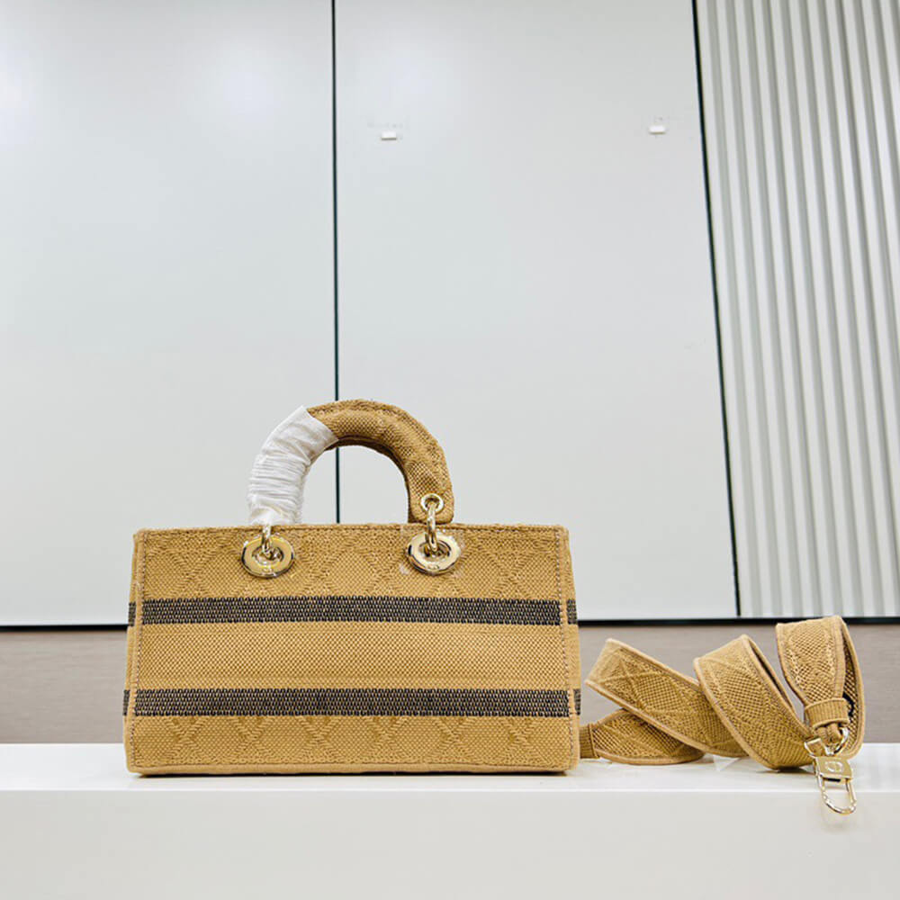 MEDIUM LADY D-JOY BAG