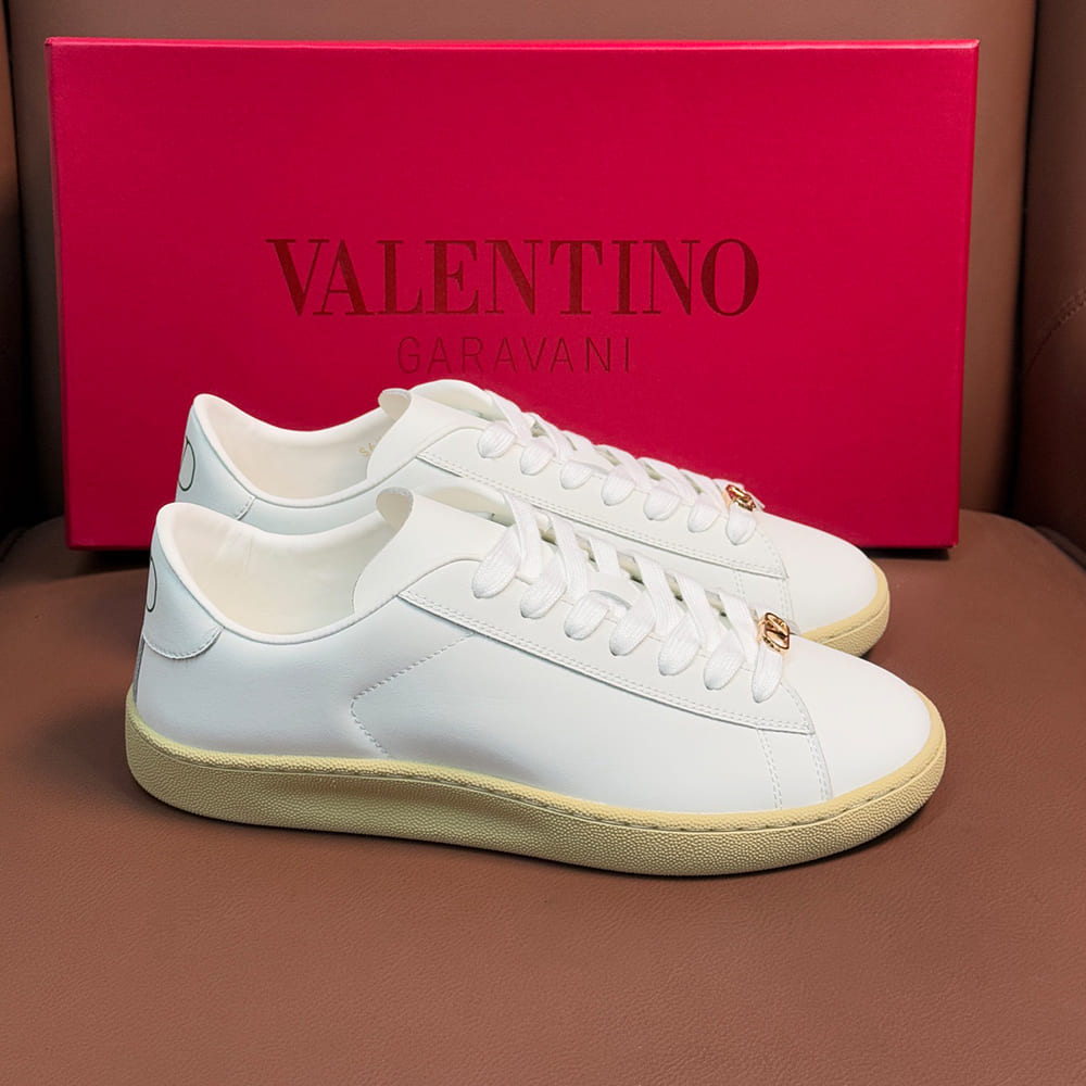 VALENTINO ROYCO Women s Soft Calfskin Sneakers