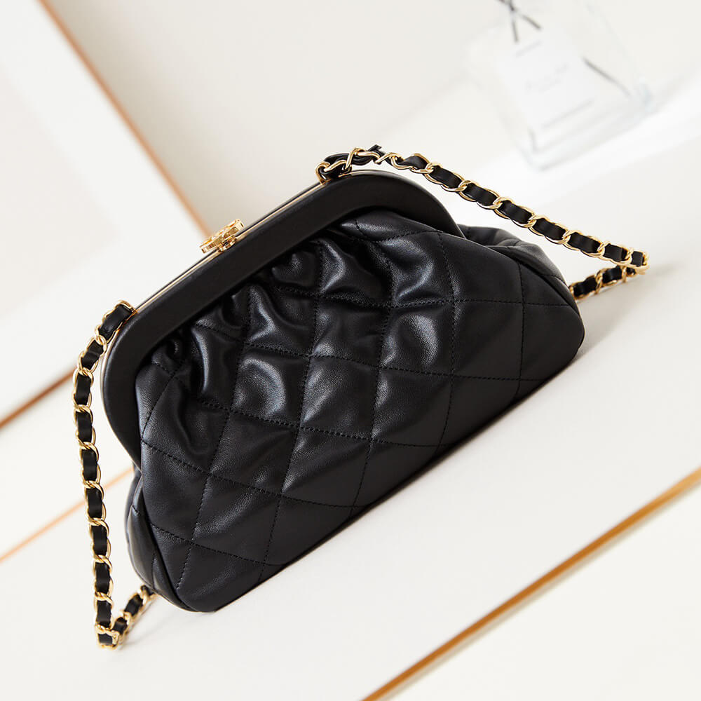 Chanel Clutch(HIGH-END GRADE)