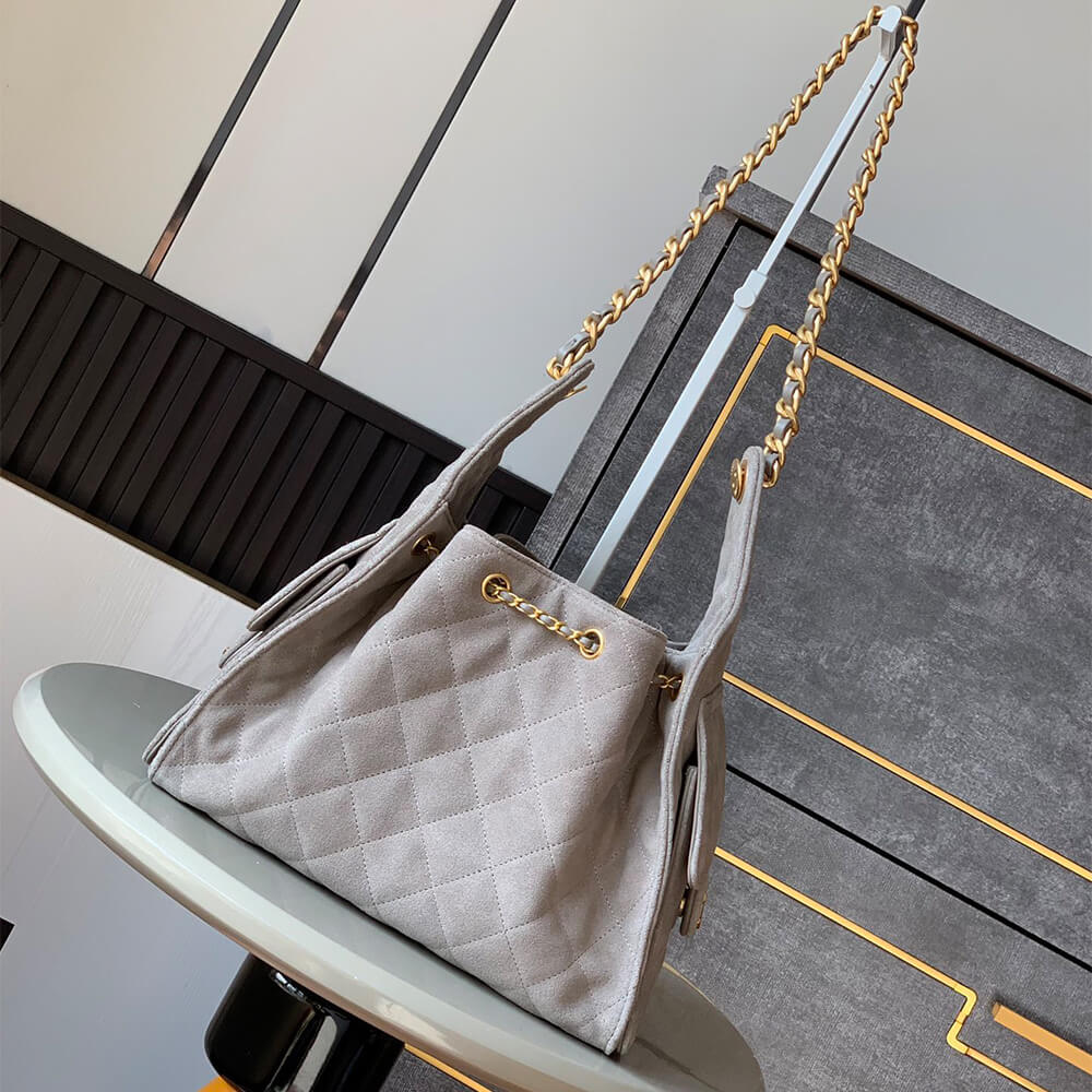 CHANEL 25 Small Handbag SUEDE(high-end grade)