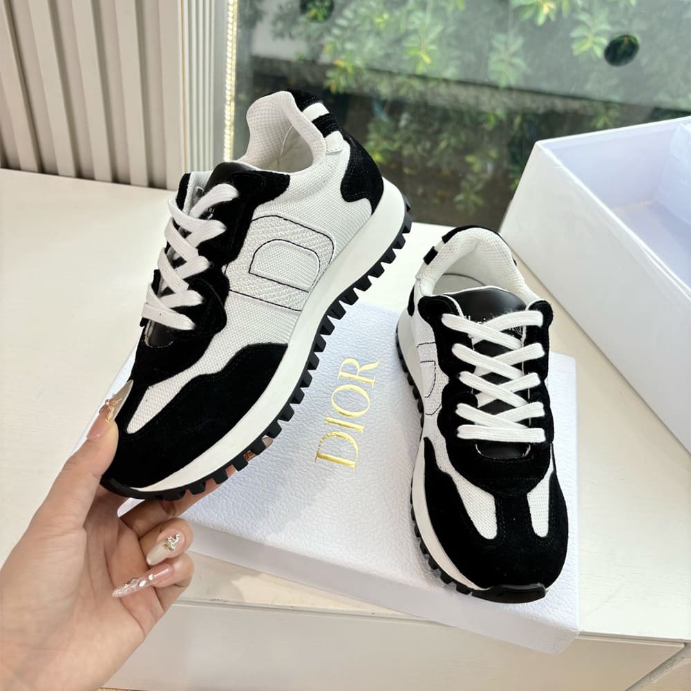 C est Dior Sneaker