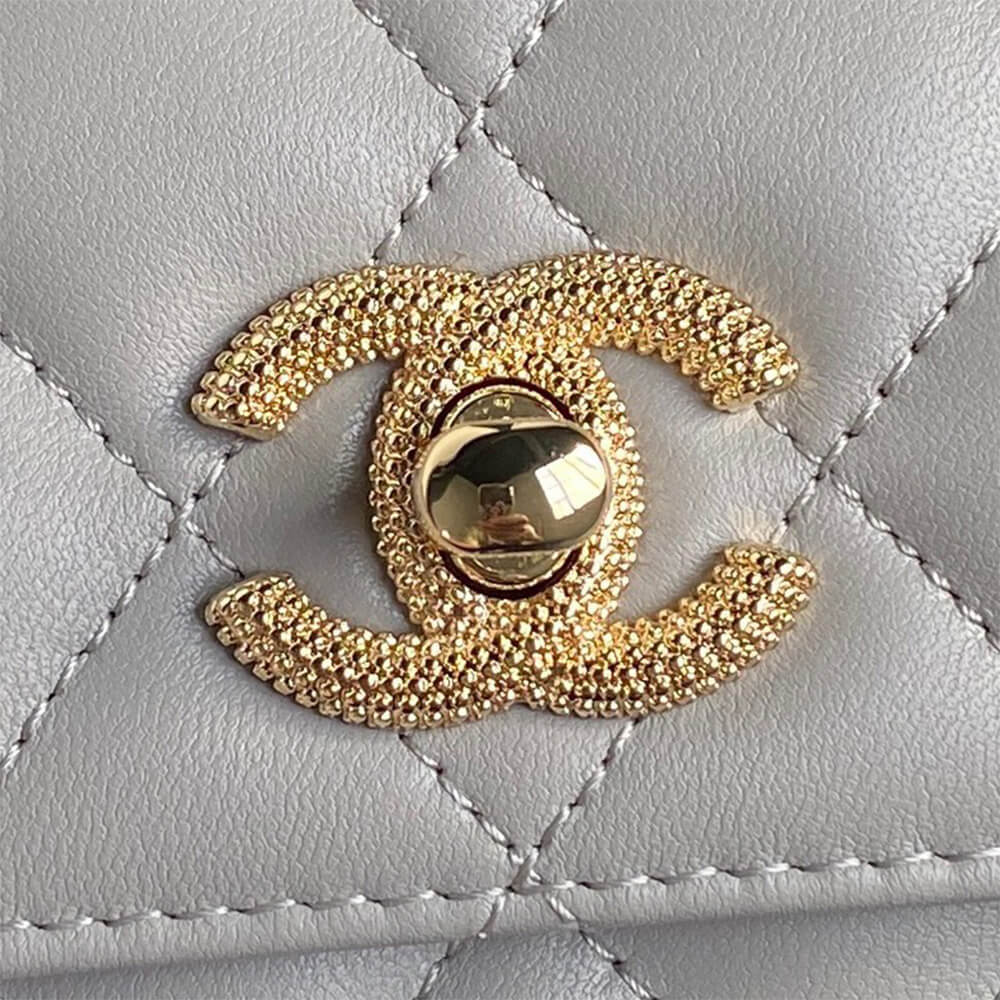 CHANEL Clutch With Chain(HIGH-END GRADE)