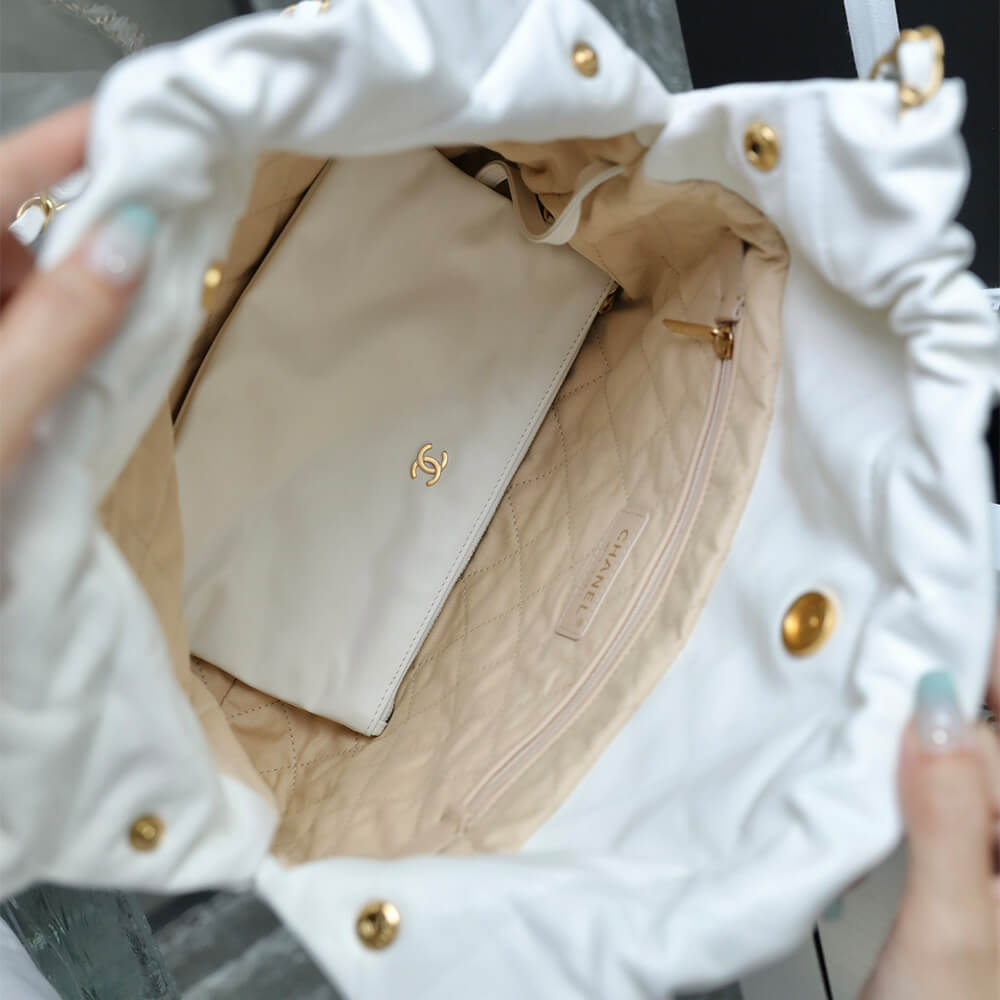 CHANEL 22 SMALL HANDBAG(high-end grade)