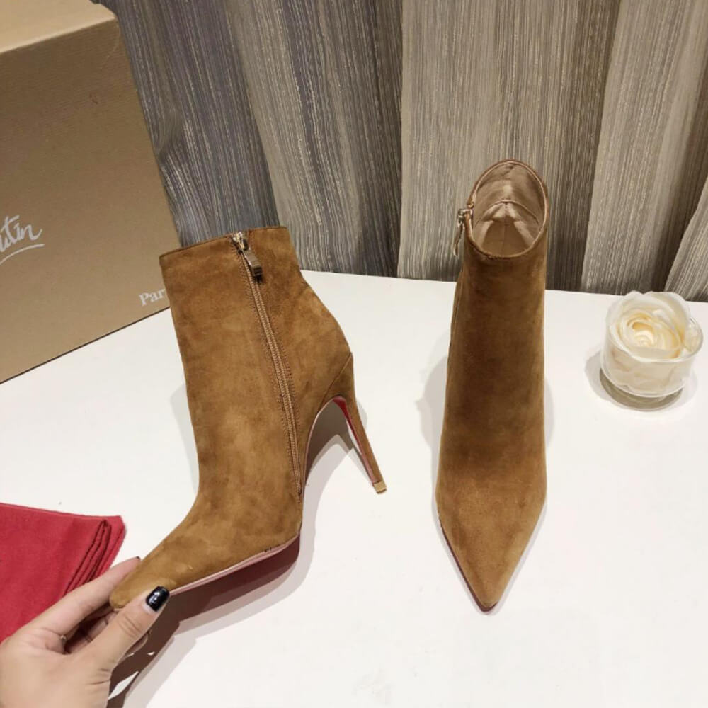 Christian Louboutin So Kate Booty (100 mm)