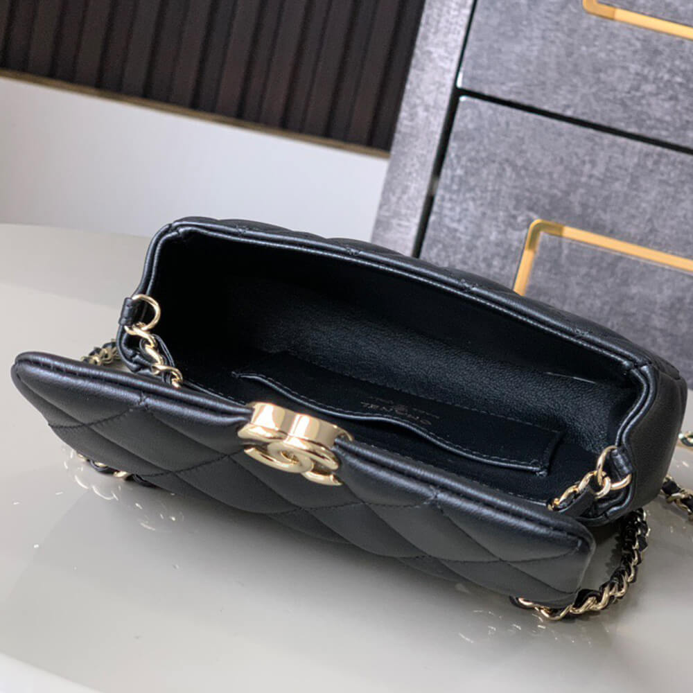 Chanel Clutch with Chain(HIGH-END GRADE)
